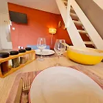 Eureka-clim-parking-wifi-piscine-proche Village Natu Agde