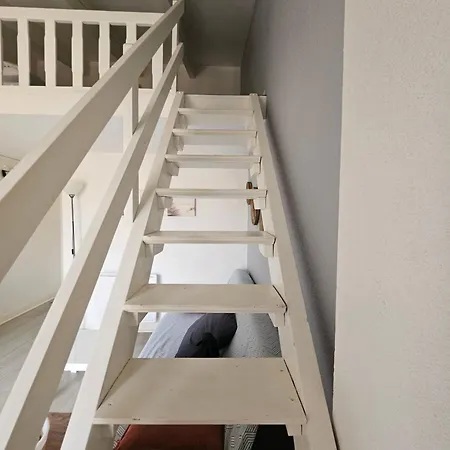 Eureka-clim-parking-wifi-piscine-proche Village Natu *