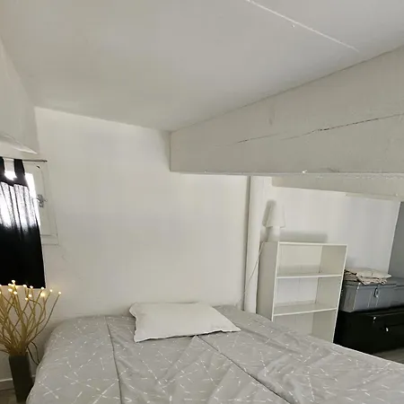 Eureka-clim-parking-wifi-piscine-proche Village Natu Apartament